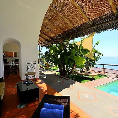 Sleeps 6 Pool Air Con Wifi Casa vacanze