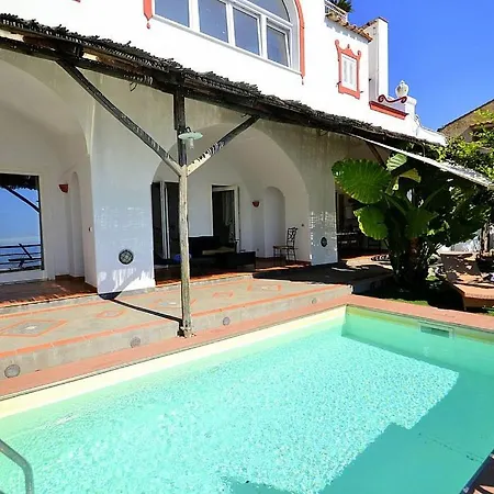 Sleeps 6 Pool Air Con Wifi Casa vacanze Praiano