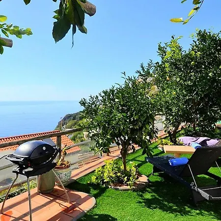 Sleeps 6 Pool Air Con Wifi Casa vacanze Praiano