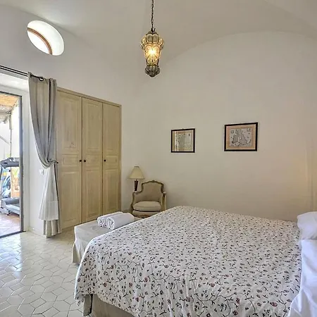 Sleeps 6 Pool Air Con Wifi Casa vacanze *